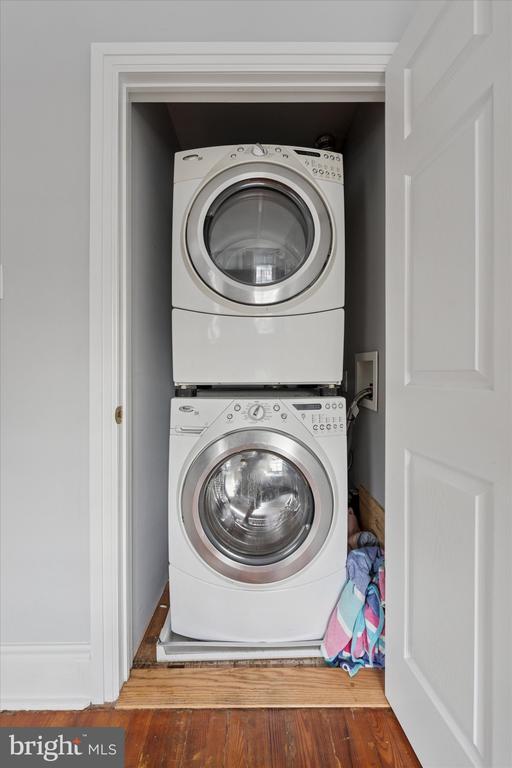 Building Photo - 8119 Ardleigh St