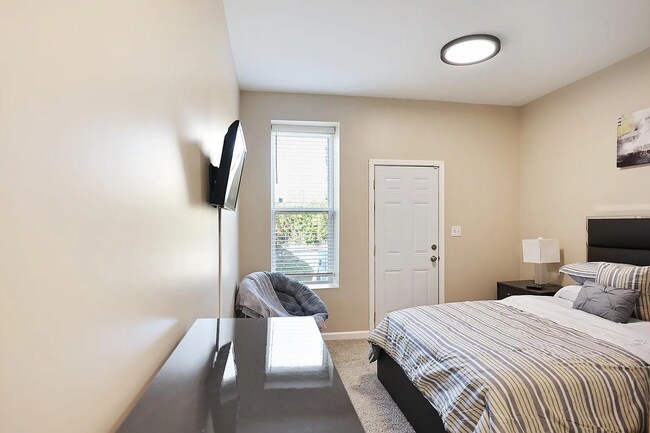 Apartamento en el primer piso - 5641 Cates Ave