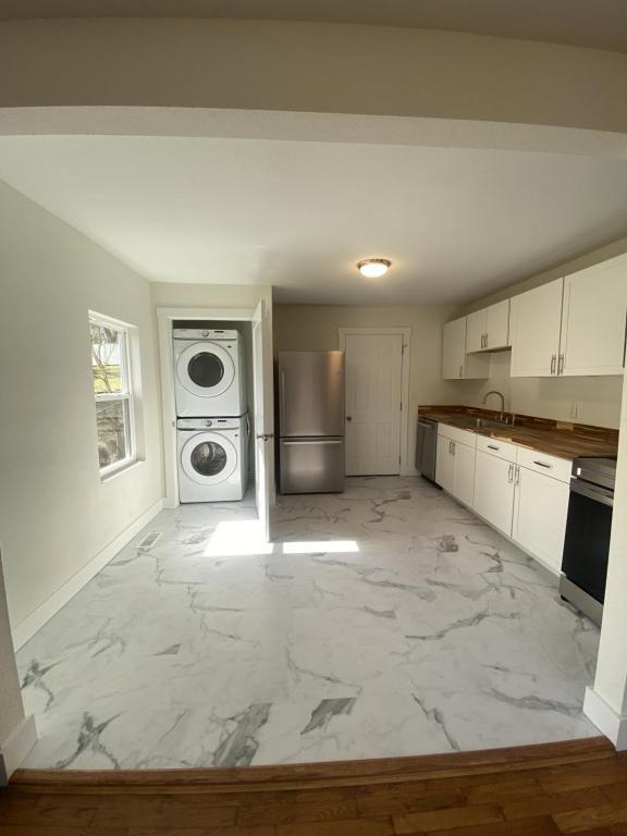 Foto del edificio - 2413 Webster Ct