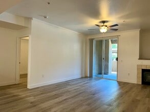 Building Photo - 501 Gibson Dr