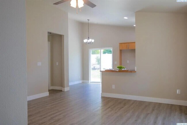Foto del edificio - 1580 Brittlebush Ln