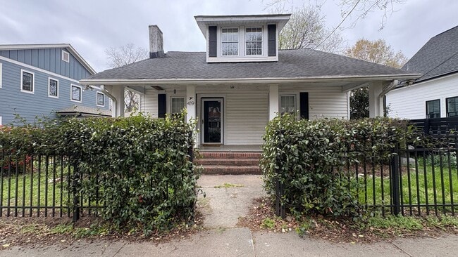 Charming Downtown Greenville Home Available Now! - Charming Downtown Greenville Home Available Now!