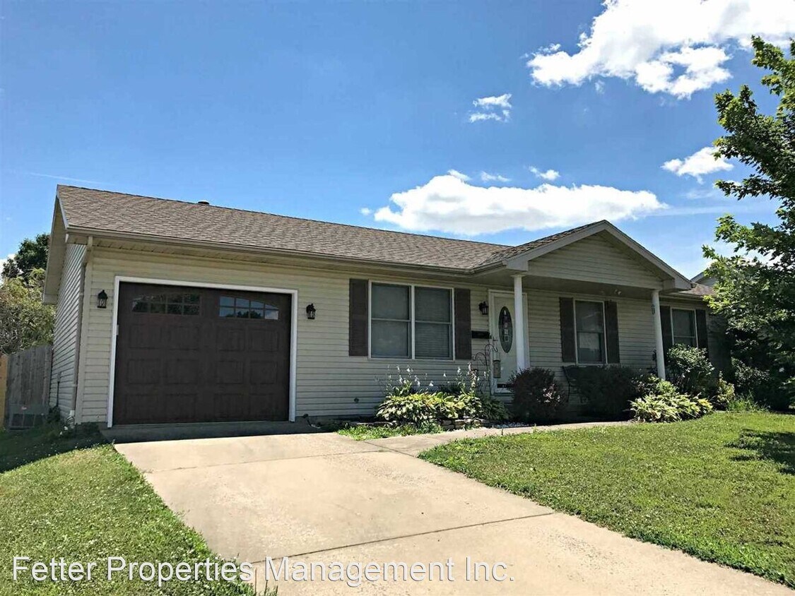 Primary Photo - 3 br, 1 bath House - 5088 Arches Dr