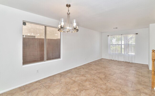 Foto del edificio - 3617 E Potter Dr