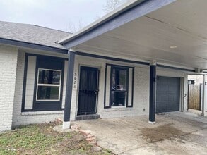 Building Photo - 15626 Corsair Rd