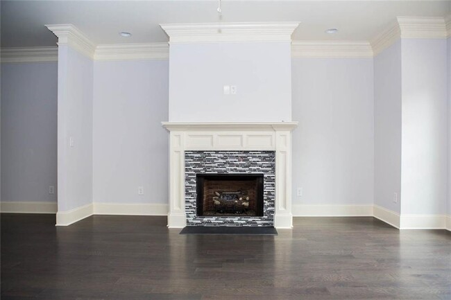 Foto del edificio - 1098 Willow Field Dr