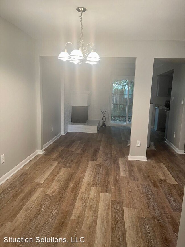 Building Photo - 2 br, 1.5 bath House - 5308 Leicester Ct