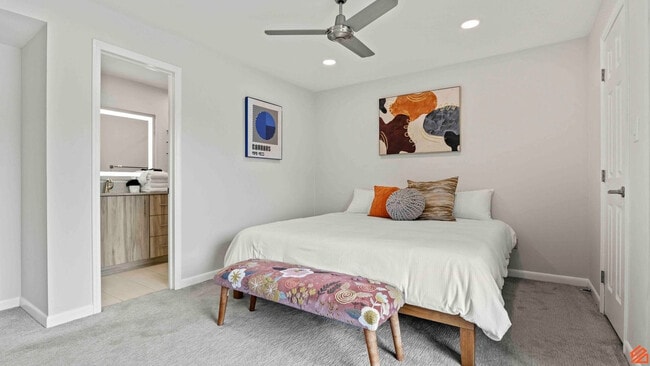 Foto del edificio - 330 Bluefish Dr