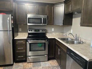 Building Photo - 25 Morgan Ave