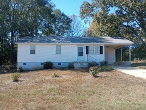 Building Photo - 2900 Lullwater Dr