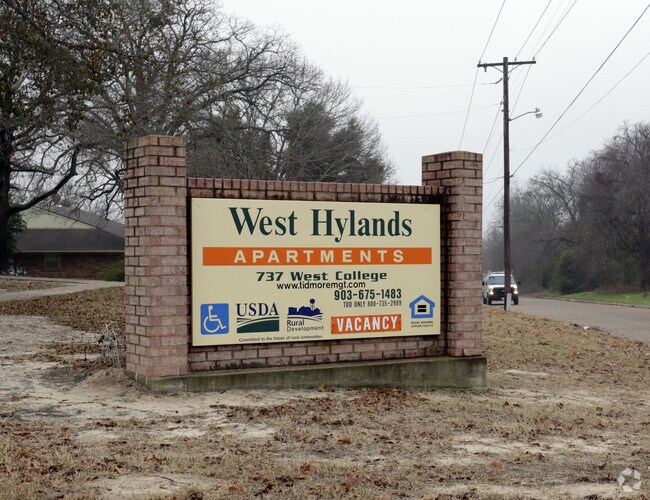 Foto del edificio - West Hylands Apartments