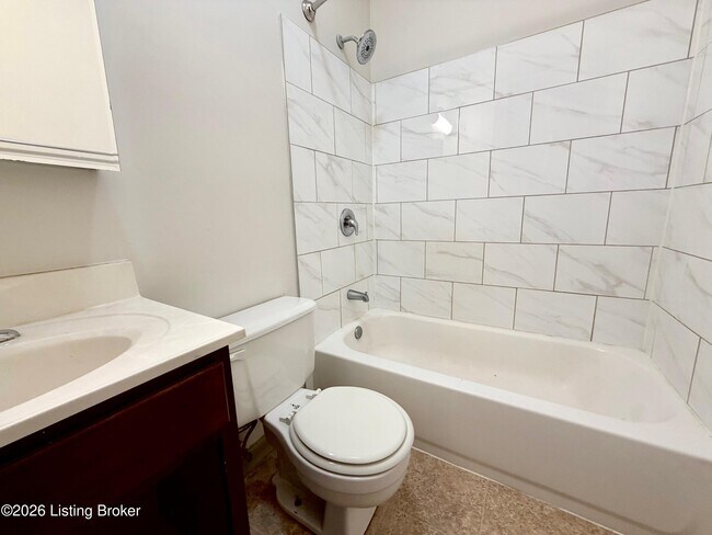 Foto del edificio - 1210 E Broadway