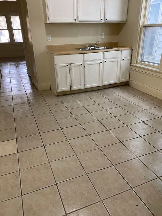 Foto del edificio - 2825 N 24th Pl