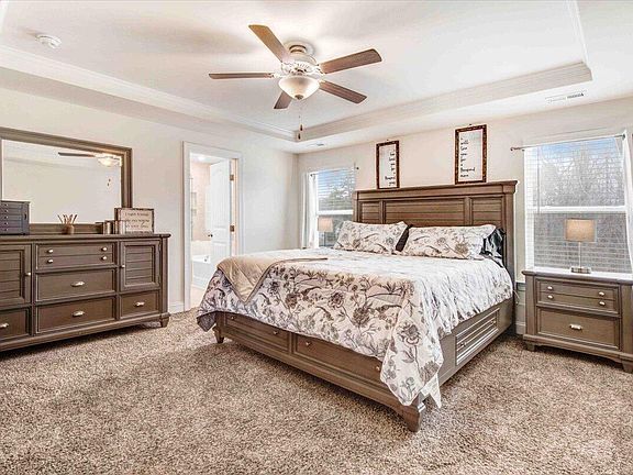 Building Photo - Build Equity While Leasing - Lease and Own from Day One!