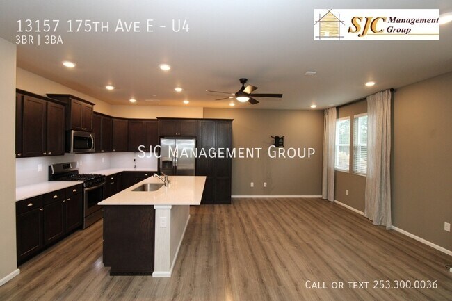 Building Photo - Three bedroom condo in Tehaleh neighborhood