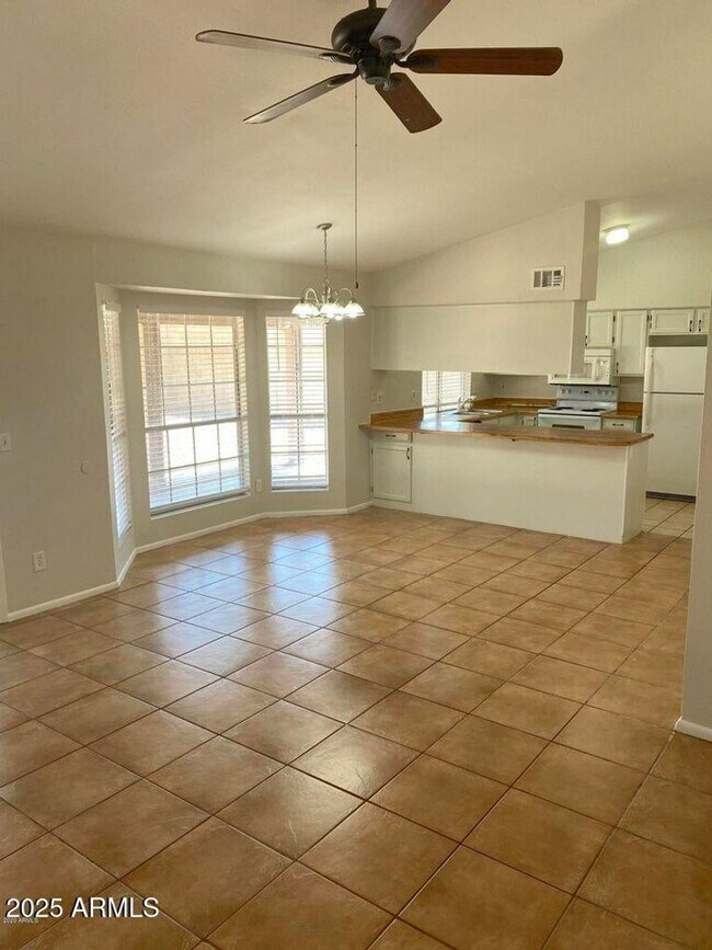 Foto del edificio - 18239 N 38th Dr