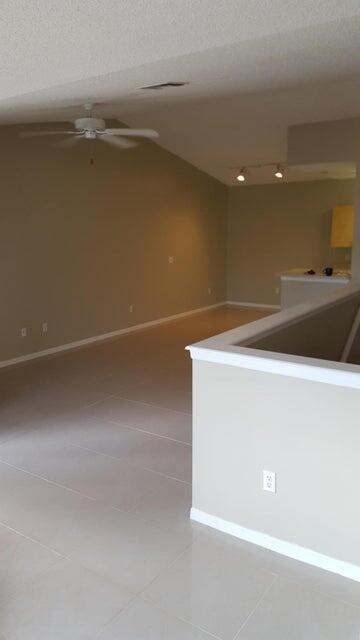 Foto del edificio - 10330 Fox Trail Rd S