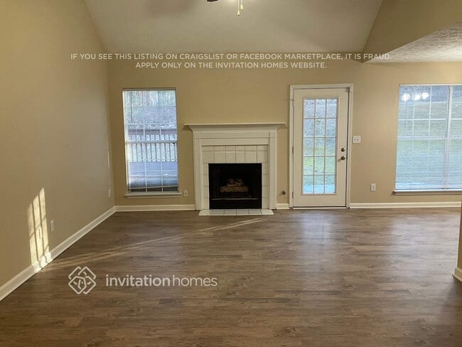 Foto del edificio - 8487 Misty Creek Cir