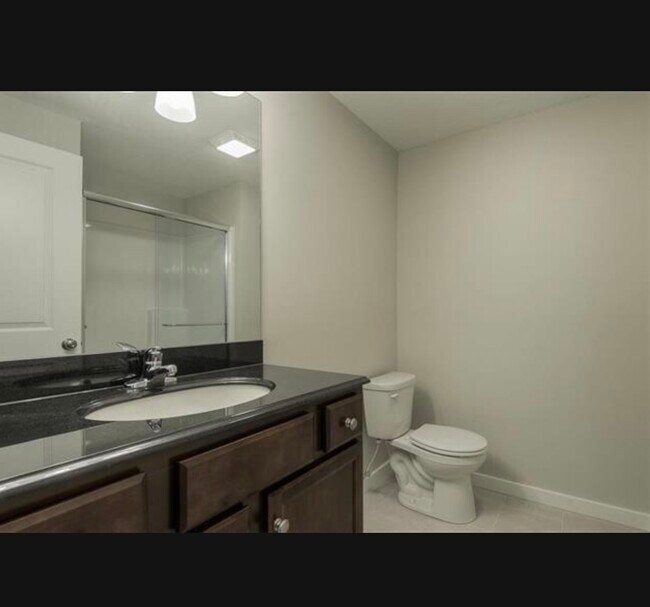 Building Photo - 12906 W 93rd St