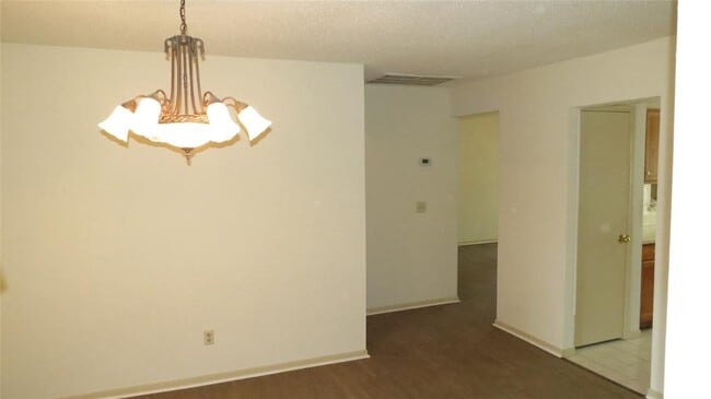 Building Photo - 35 Cottage Grove Pl