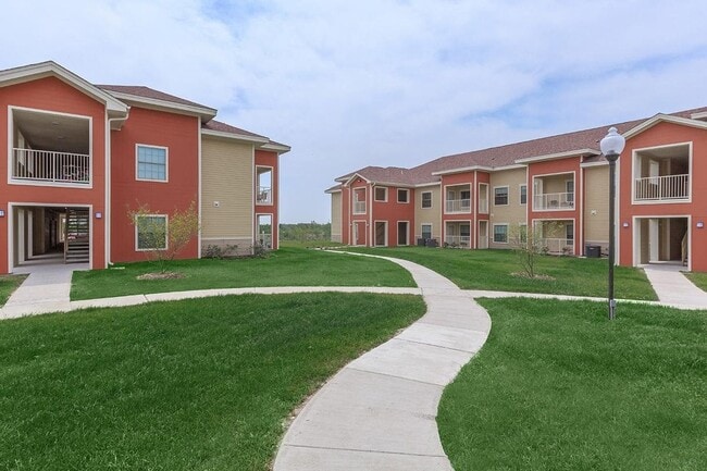 Foto del edificio - 315 Butterfly Garden Dr