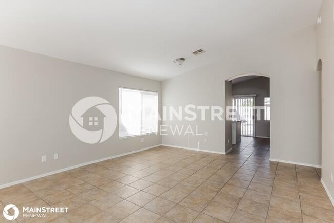 Building Photo - 3610 W Via Del Sol Dr, Glendale, AZ 85310
