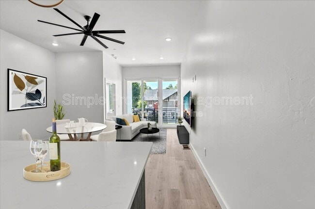 Foto del edificio - 1625 NW 16th St