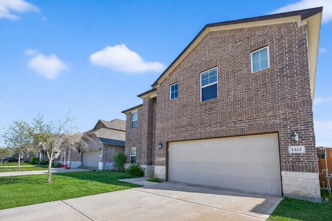 Foto del edificio - 1322 Eagle Pass Dr