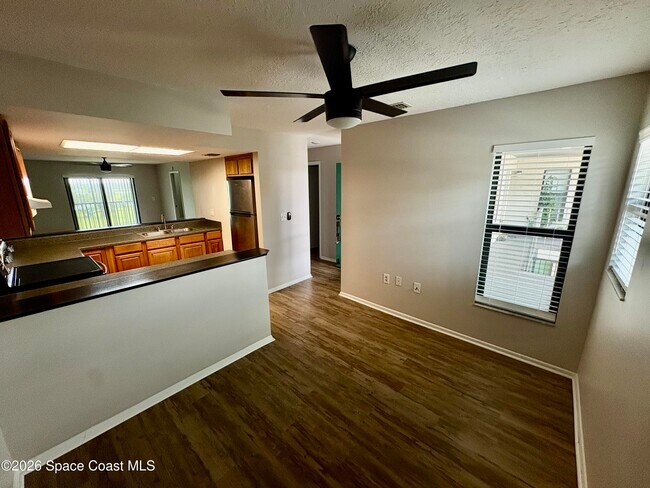 Building Photo - 420 Catamaran Dr