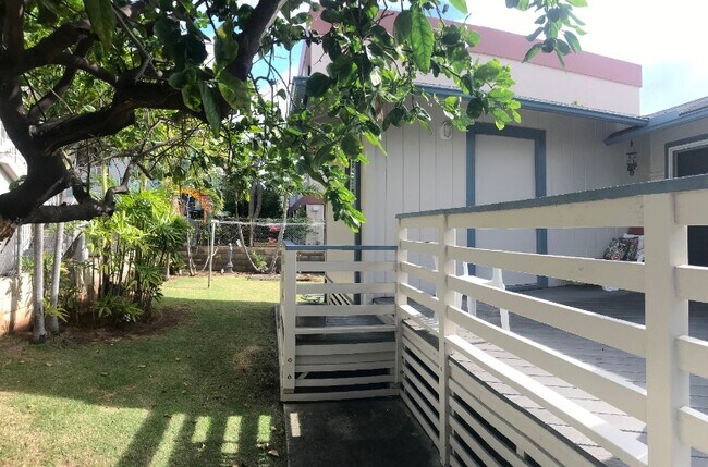 Foto del edificio - 1128 Hoolai St