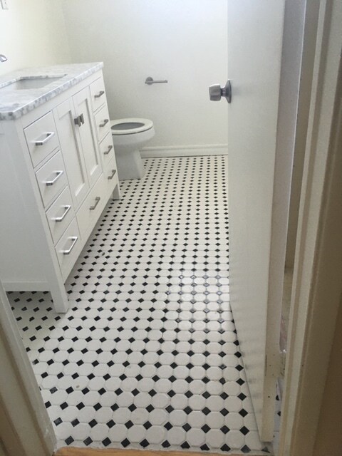 Foto del edificio - 7215 Hillside Ave