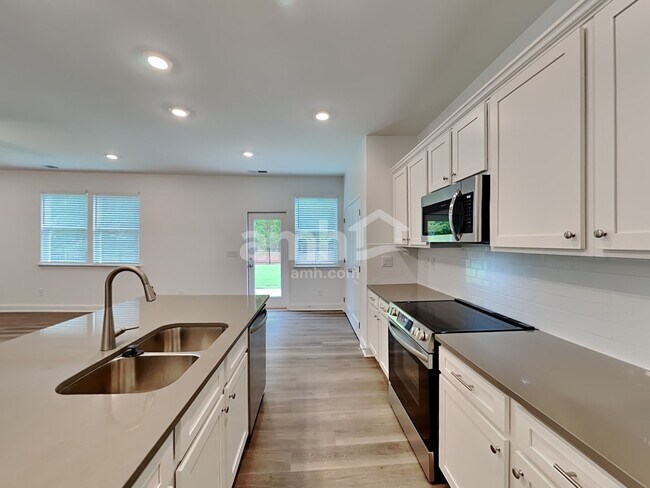 Foto del edificio - 625 Smt Vw Ln