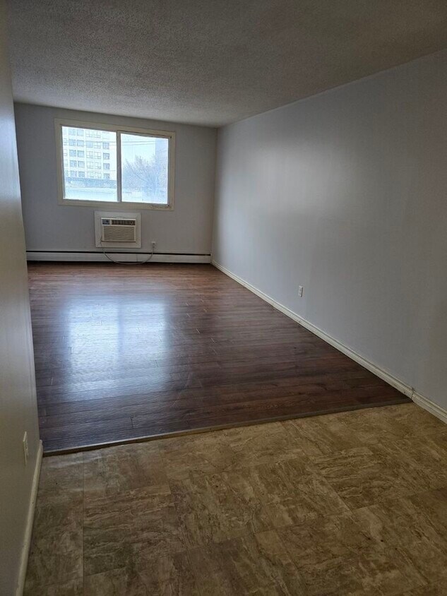 Photo principale - 2116 Rose St