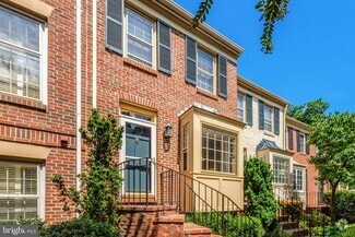 Building Photo - 1119 Michigan Ct