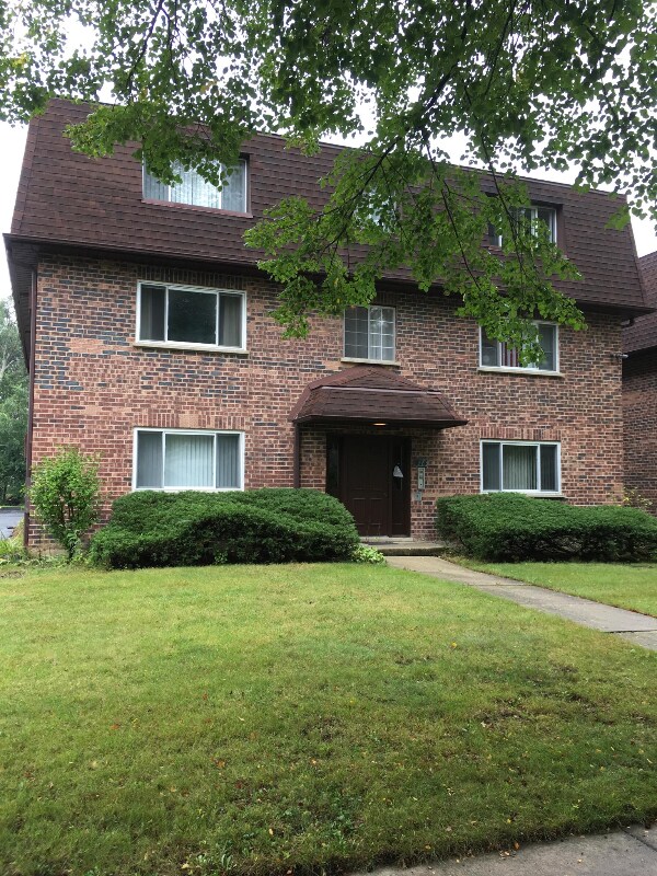 Primary Photo - 420 N Carter St