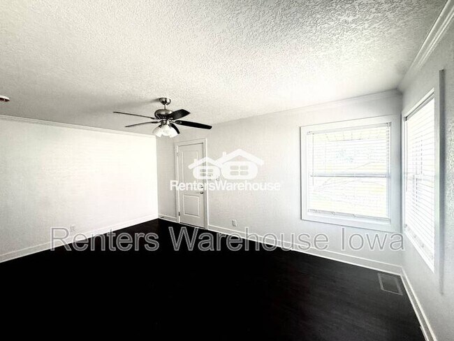 Foto del edificio - 6803 SW 16th St