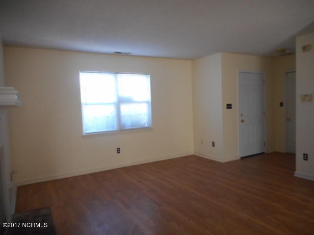 Building Photo - 388 Riggs Rd