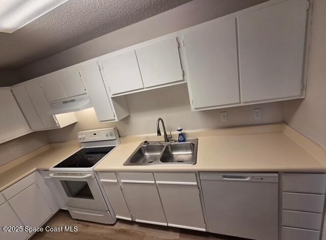 Foto del edificio - 3550 Sable Palm Ln