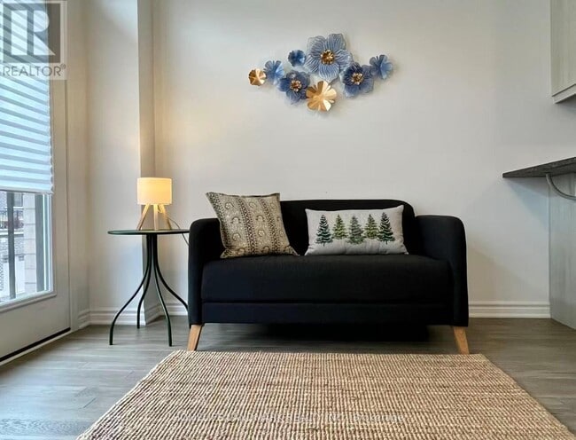 Building Photo - 1368 William Halton Pkwy