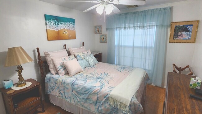 Foto del edificio - 10851 S Ocean Dr