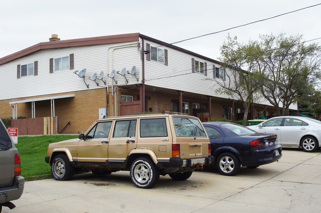 Building Photo - 1601 Nicholson Ave