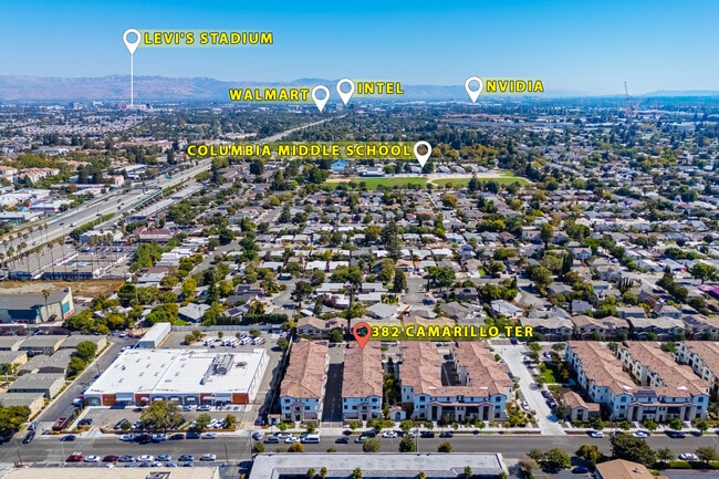 Building Photo - 382 Camarillo Ter