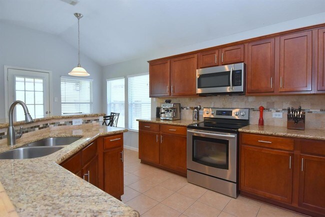 Building Photo - 3007 Sunset Landing Dr