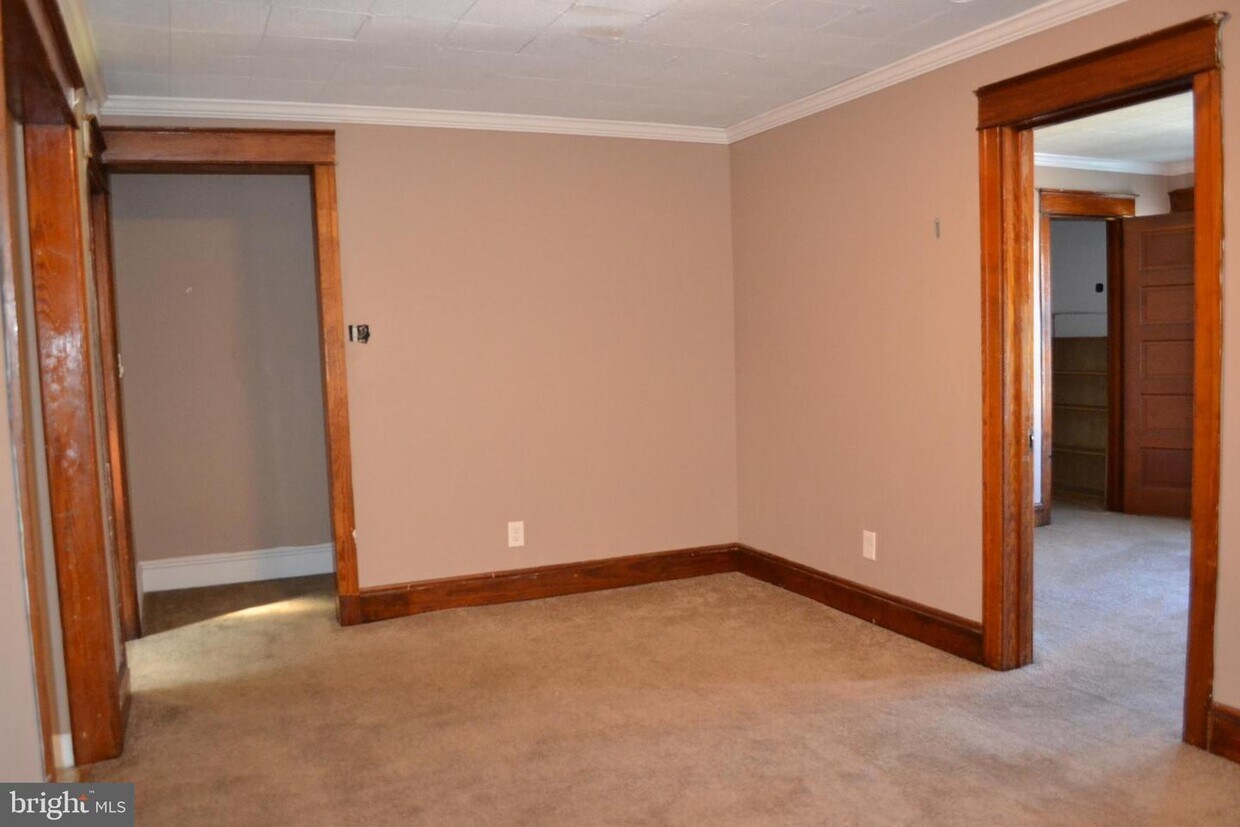 322 Bridge St, Phoenixville, PA 19460 House Rental in Phoenixville