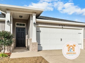 Building Photo - 5747 Peach Dr