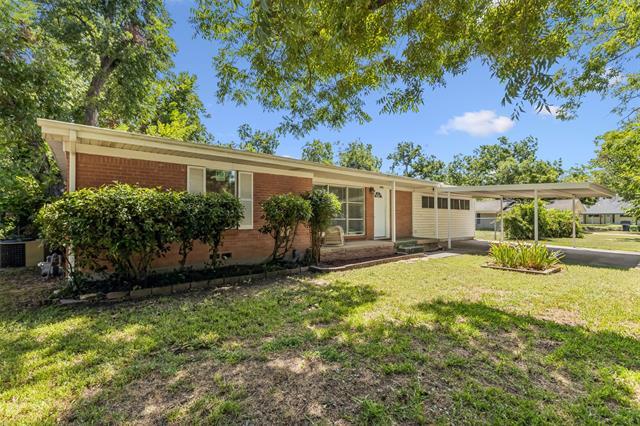 Foto del edificio - 1806 Pecan Park Dr