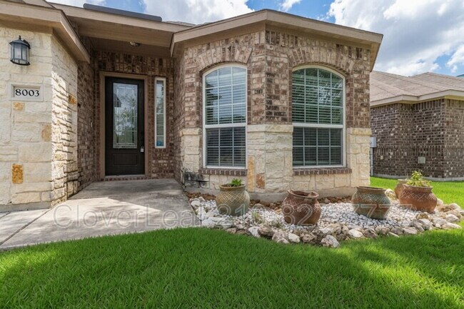 Foto del edificio - 8003 Oxbow Way