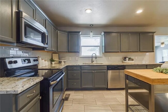 Foto del edificio - 1501 Carlton Way