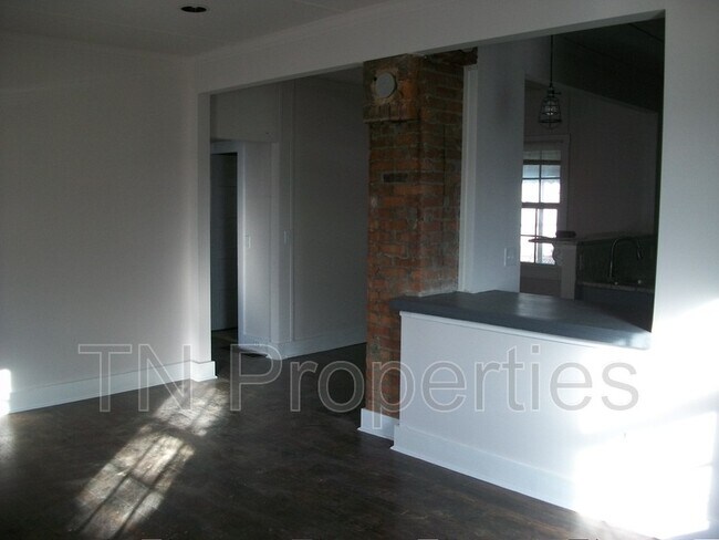 Foto del edificio - 903 Elliston St