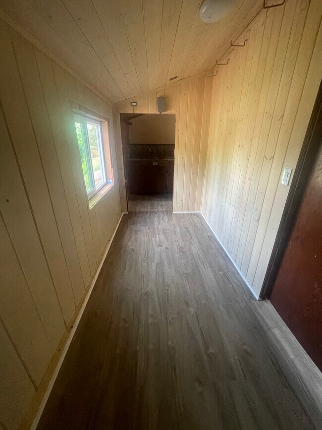 Bonus Room/ Closet Room - 9645 La Alba Dr